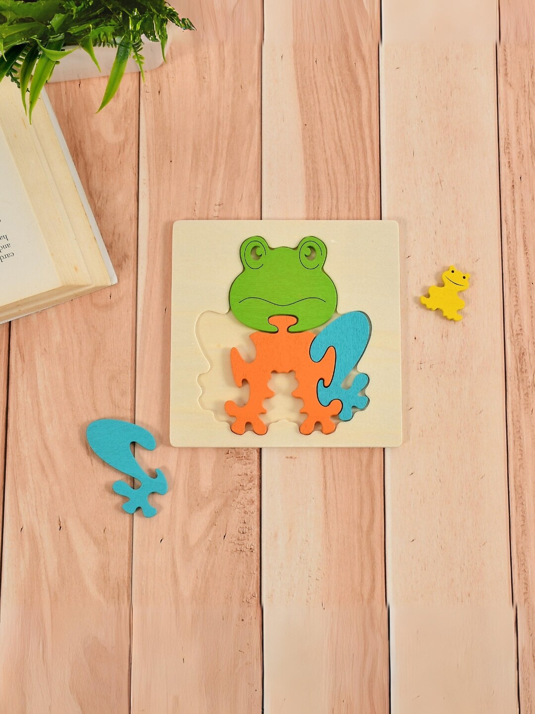 

CLIO'S HERITAGE STORE Kids Wooden Frog Jigsaw Puzzle, Green