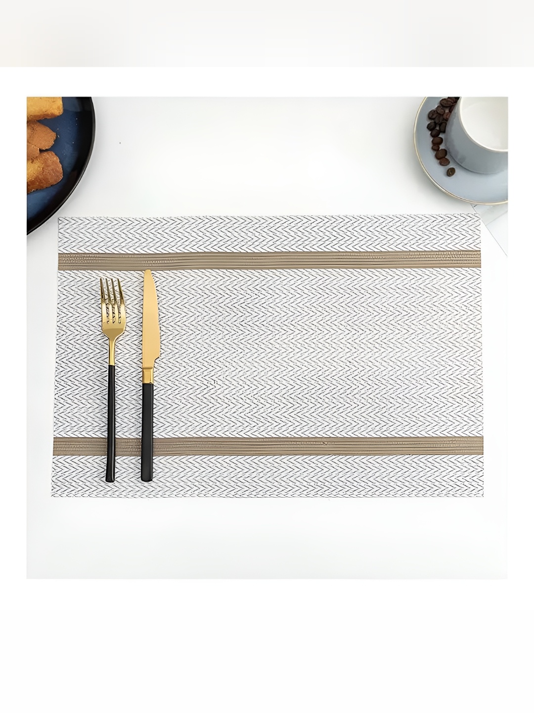 

TANLOOMS White 6-Pcs Textured Table Placemats