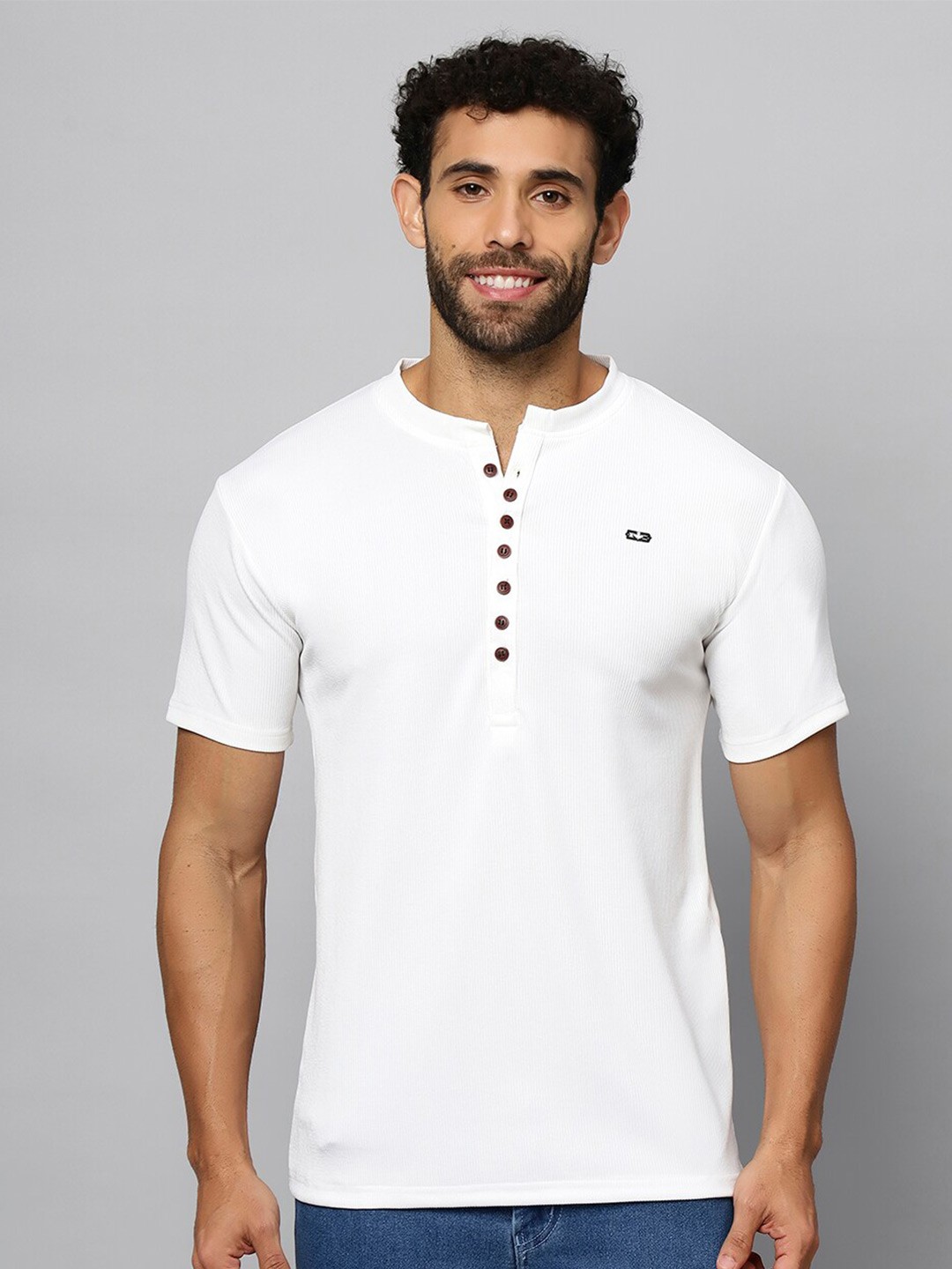 

N AND J Henley Neck Cotton T-shirt, White
