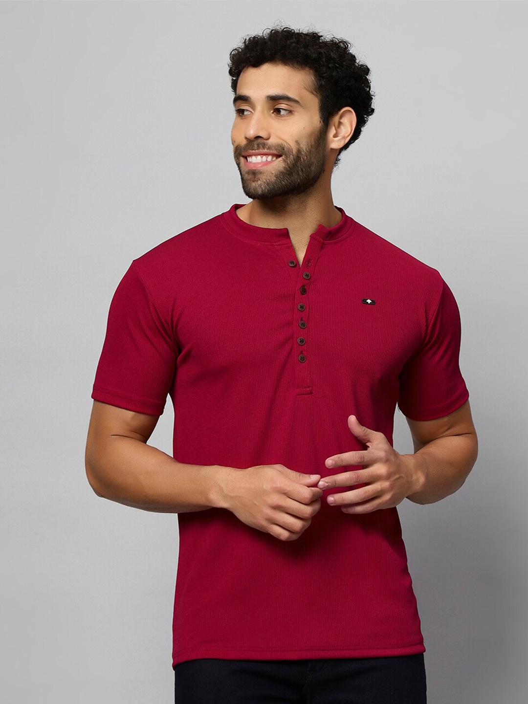 

N AND J Men Henley Collar Cotton T-shirt, Maroon