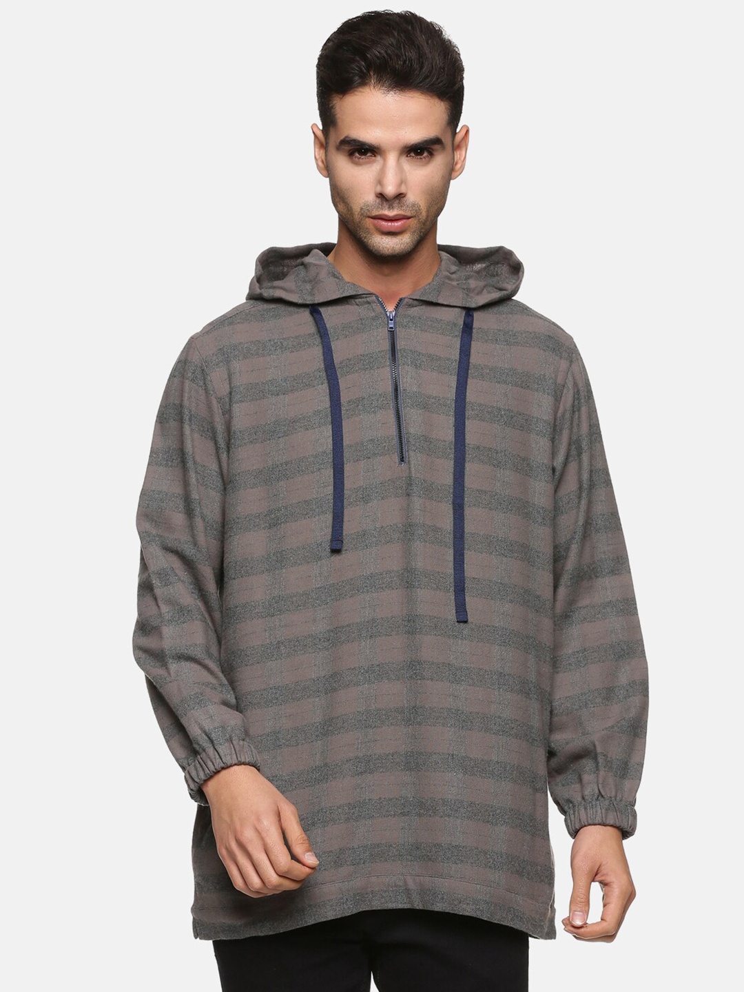 

DON VINO Horizontal Stripes Printed Slim Fit Casual Hoodie Shirt, Green