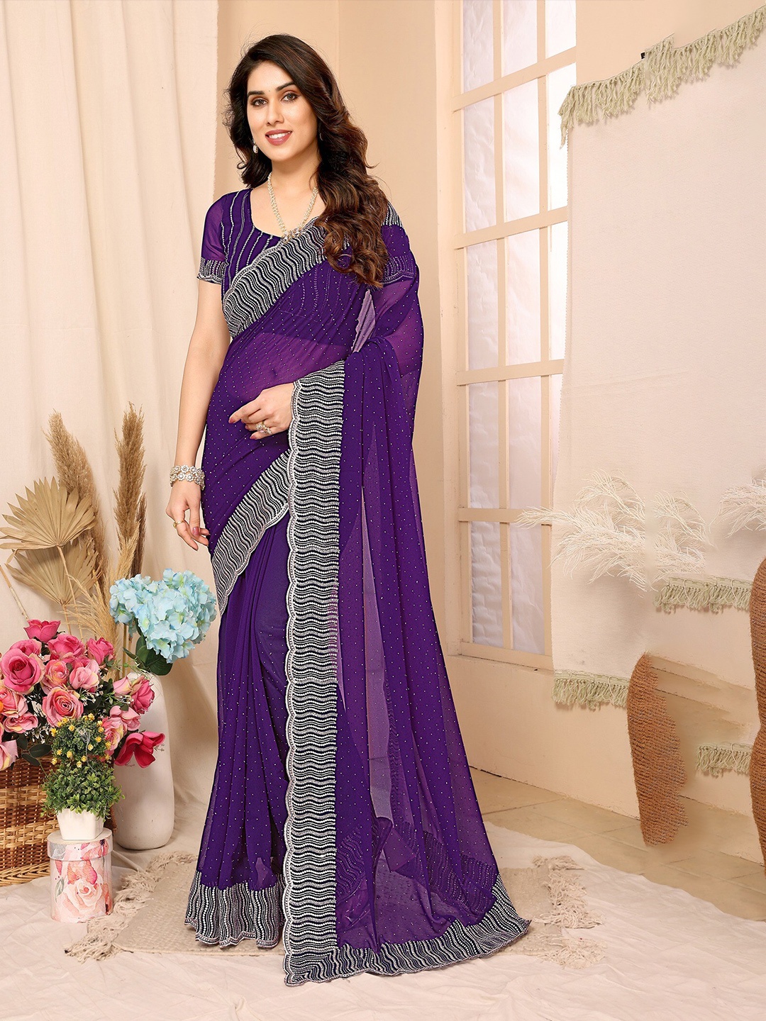 

FABMORA Embellished Saree, Purple