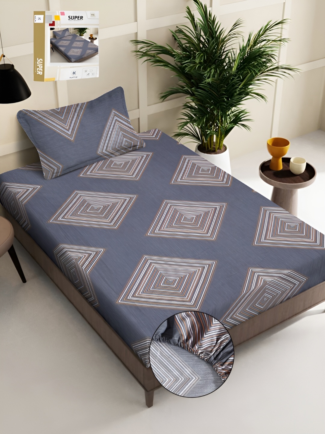 

KLOTTHE Navy Blue & Pink Floral Printed 300 TC Fitted Single Bedsheet with Pillow Cover