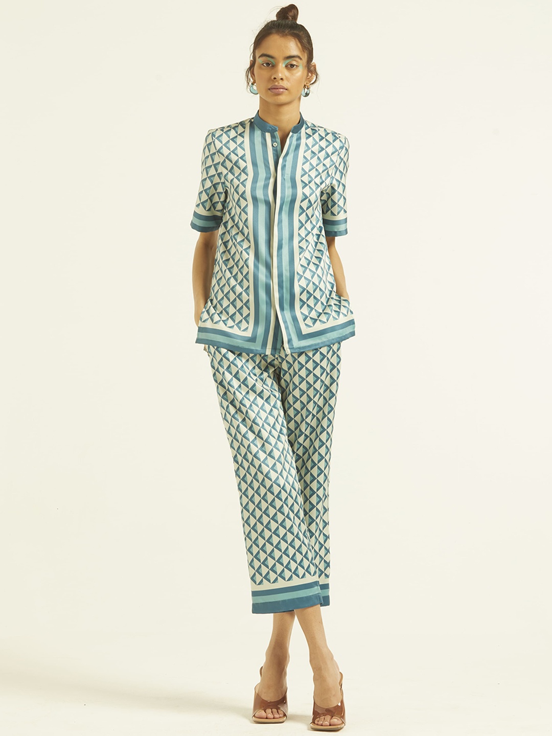 

Dash and Dot Geometric Printed Mandarin Collar Shirt & Trouser, Teal