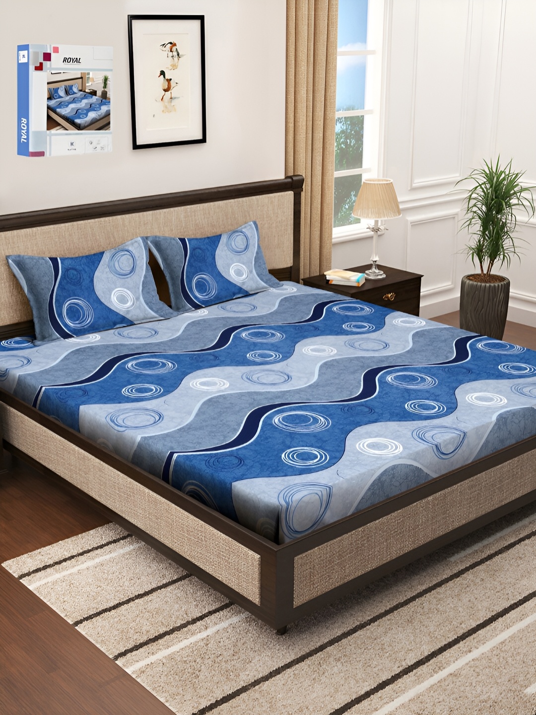 

KLOTTHE Blue & Black Geometric 300 TC Double King Bedsheet With 2 Pillow Covers