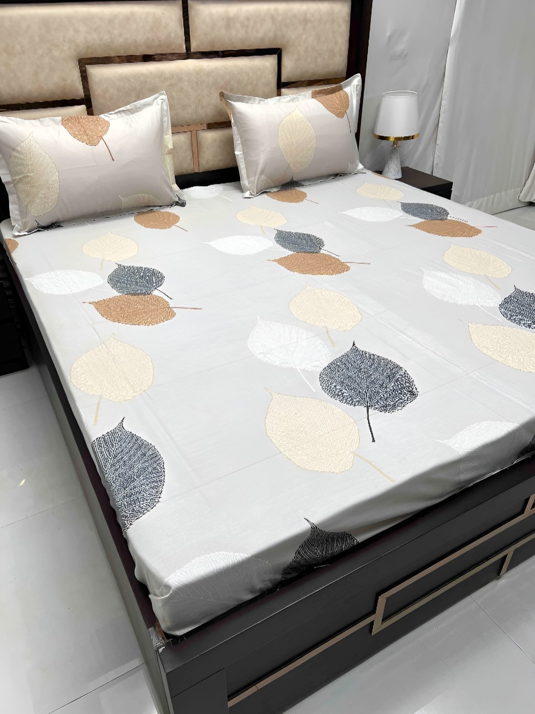 

Pure Decor Grey & Brown Floral Printed 400 TC King Bedsheet Set
