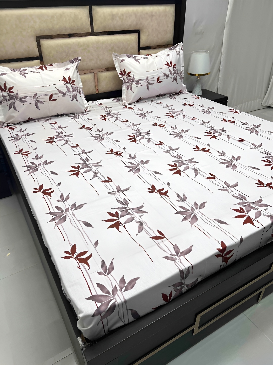 

Pure Decor White & Maroon Floral Printed 400 TC King Bedsheet Set