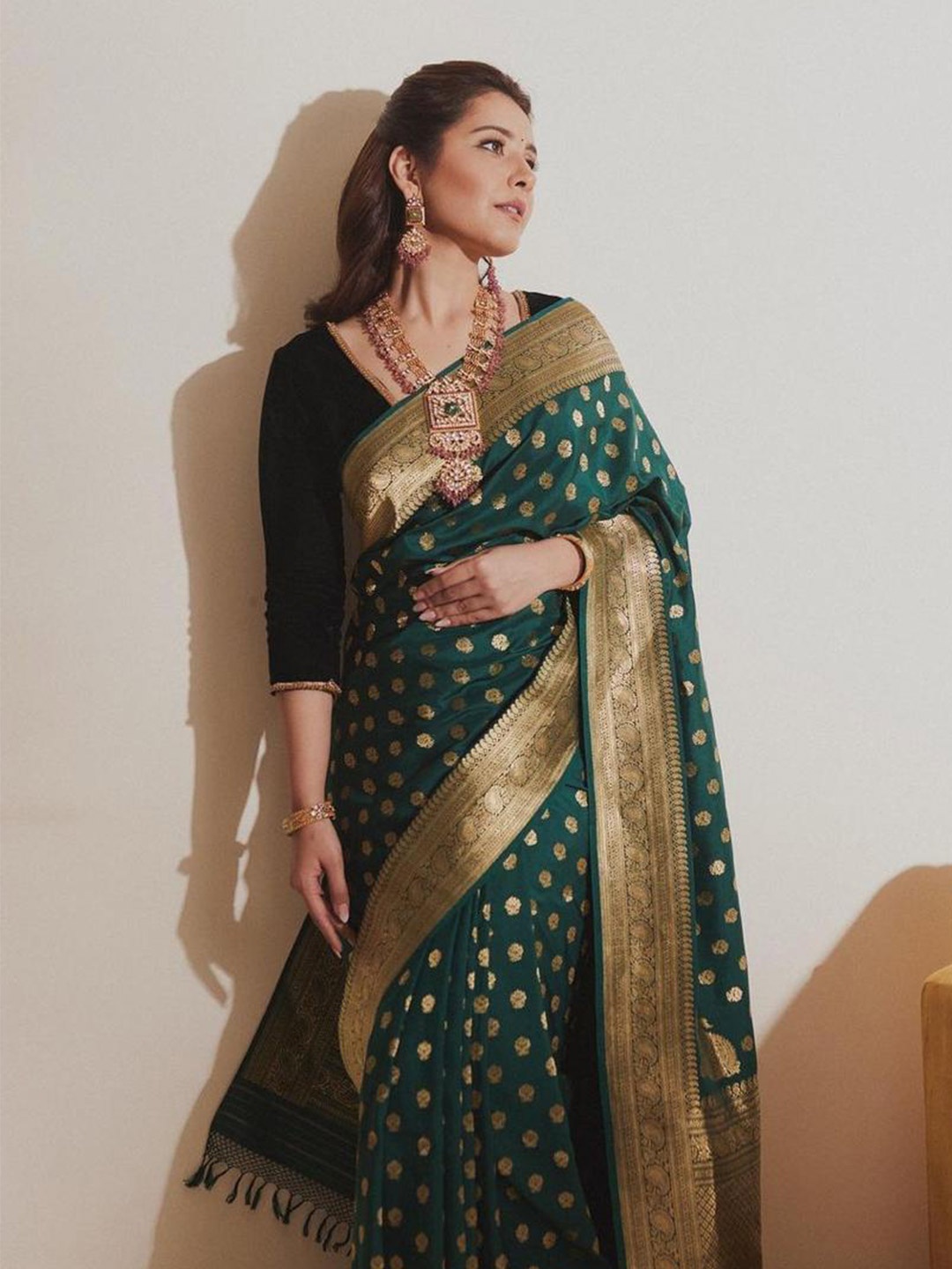 

KALINI Ethnic Motifs Woven Design Zari Saree, Green