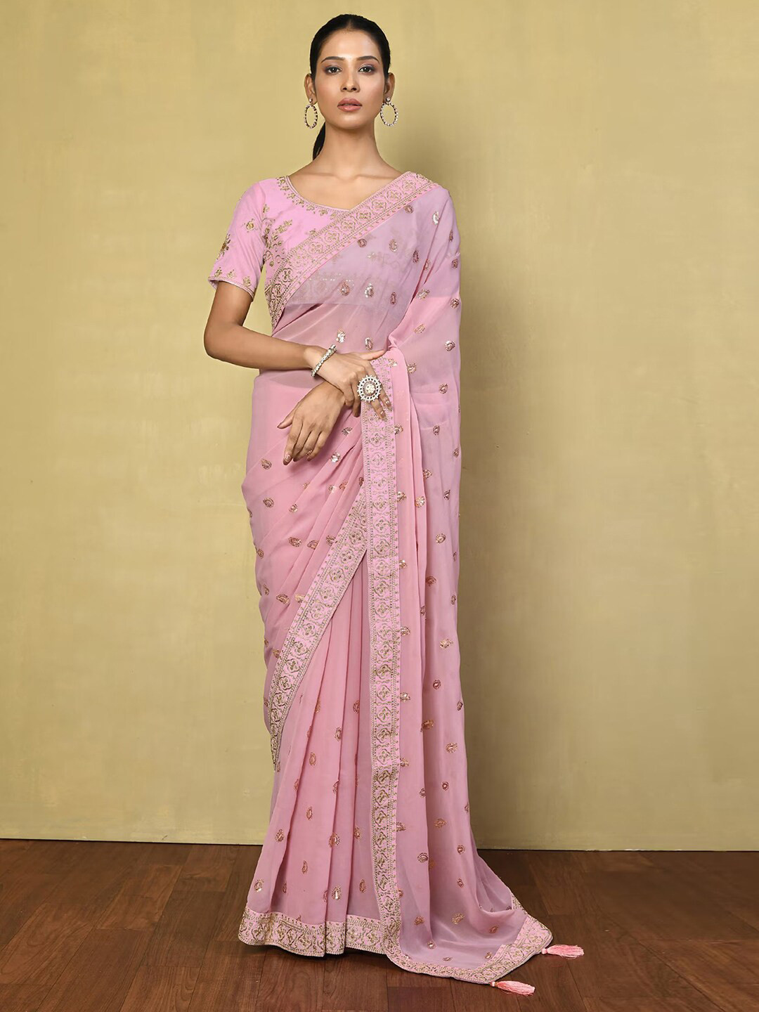 

Satrani Floral Embroidered Maheshwari Saree with Tassels, Peach