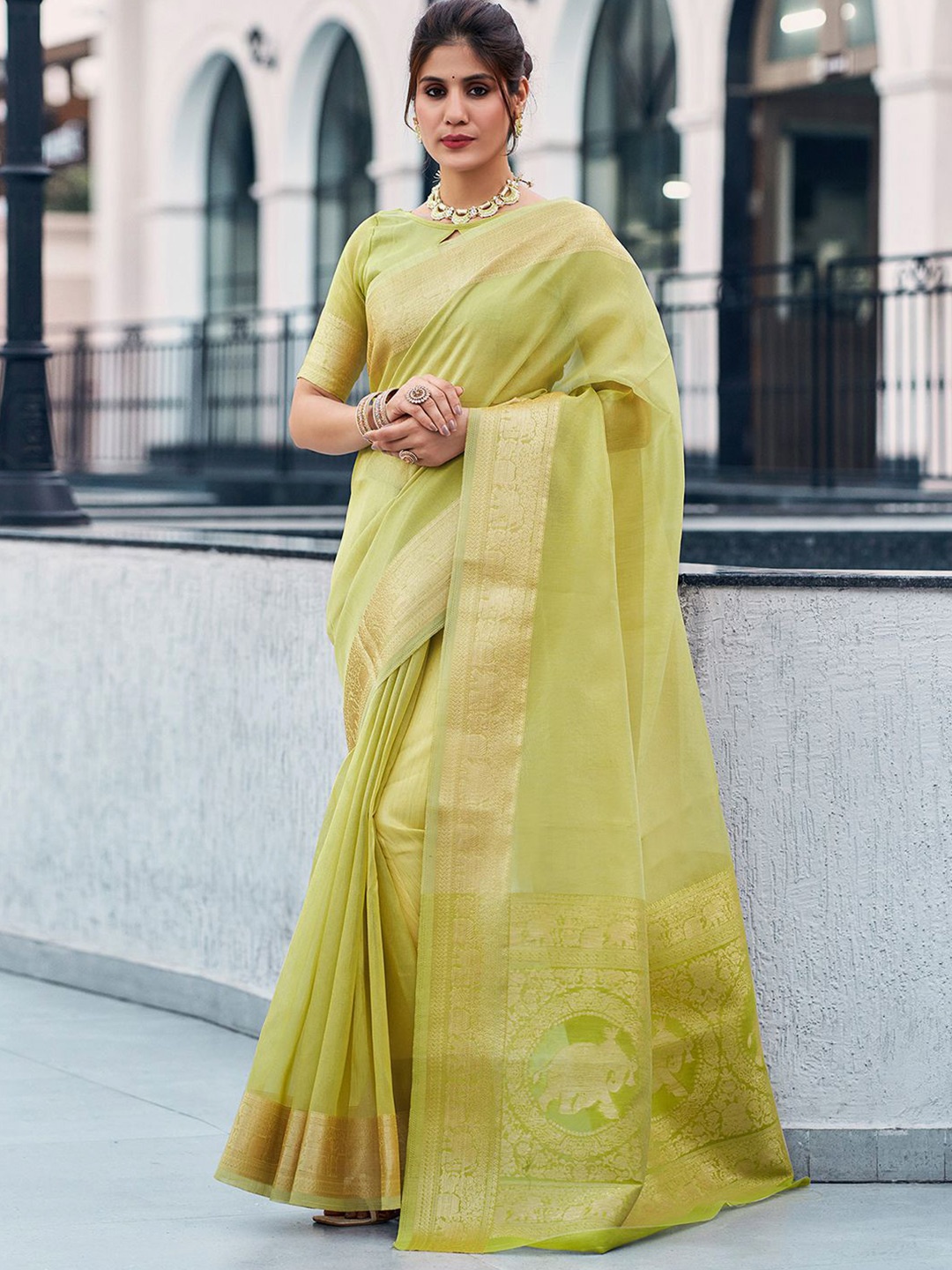 

Satrani Zari Organza Banarasi Saree, Lime green