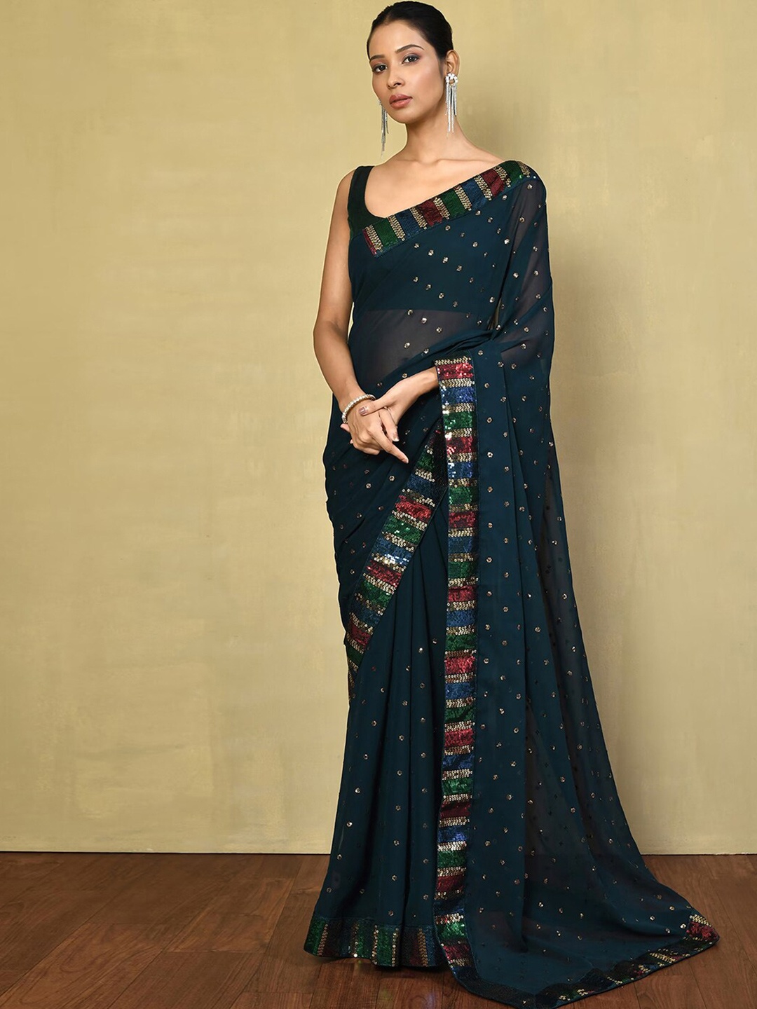 

Satrani Ethnic Motifs Embroidered Narayan Peth Saree, Teal