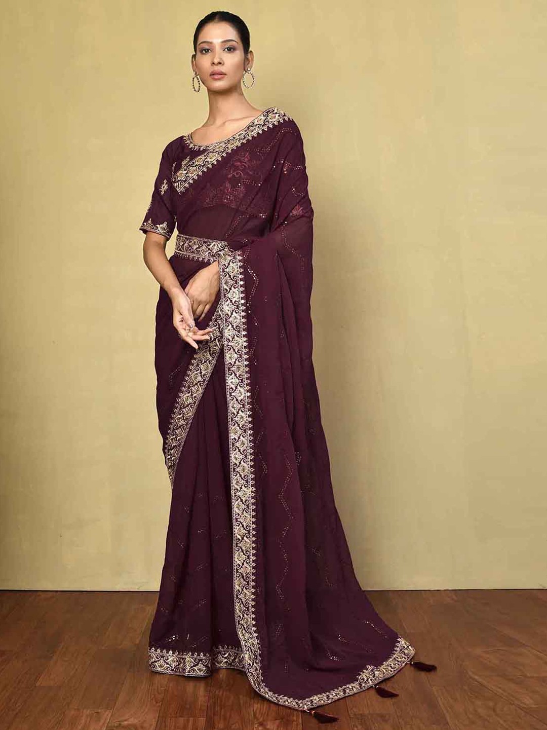 

Satrani Ethnic Motifs Embroidered Belted Saree with Tassels, Maroon