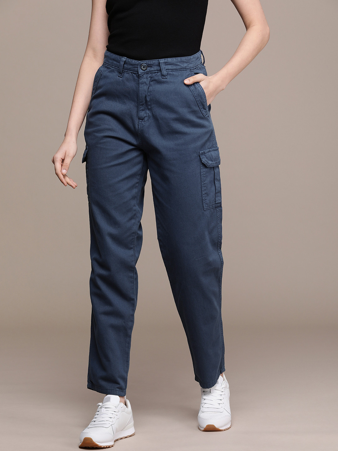 

Roadster Women Slim Fit Solid Cargos Trousers, Blue