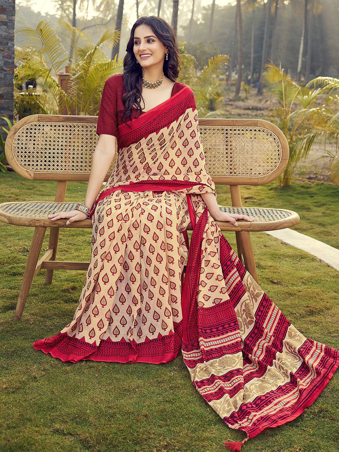 

Mitera Cream & Red Ethnic Motifs Printed Ikat Ready To Wear Saree