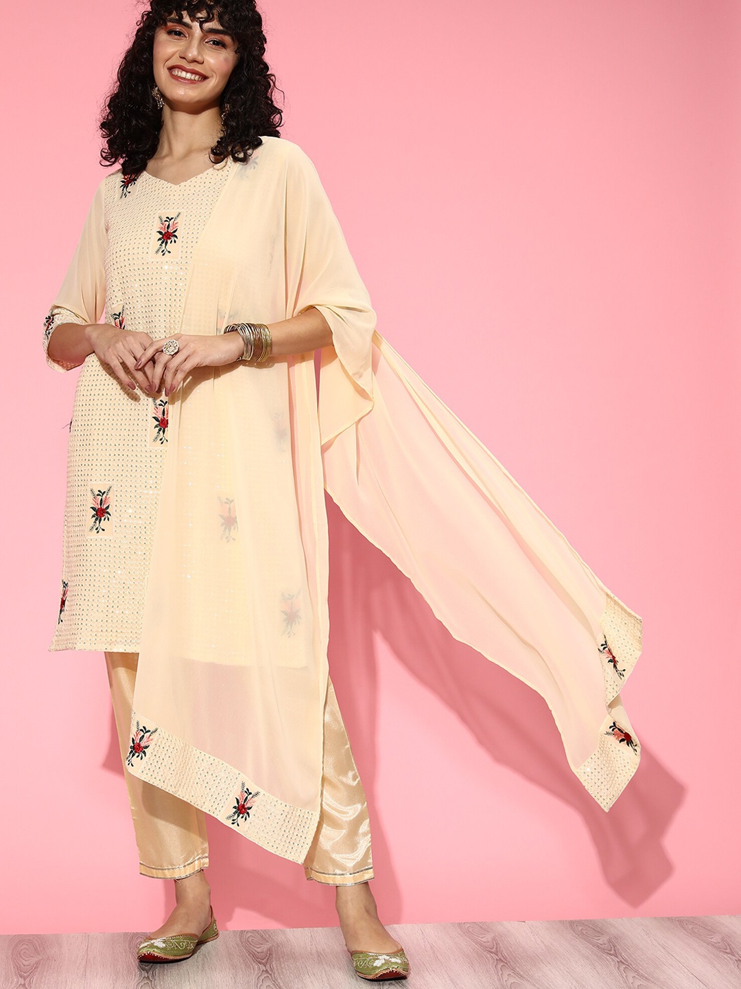 

Indo Era Floral Embroidered Sequinned Kurta With Trouser & Dupatta, Peach