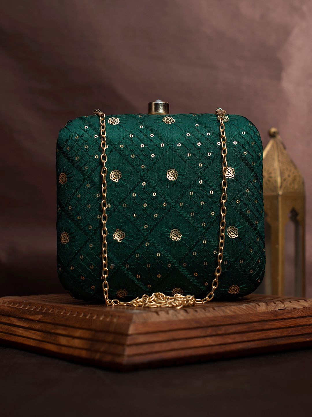 

ARTKLIM Embroidered Box Clutch, Green