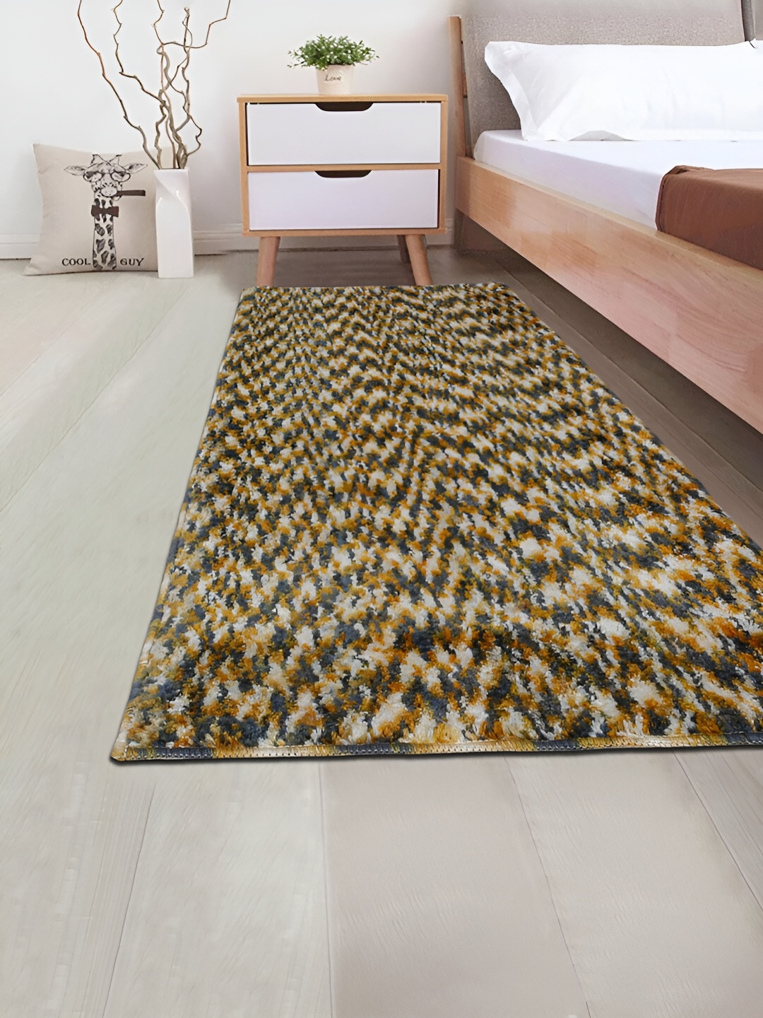 

DREAM WEAVERZ Brown & Beige Printed Anti Skid Hand Tufted Floor Runner