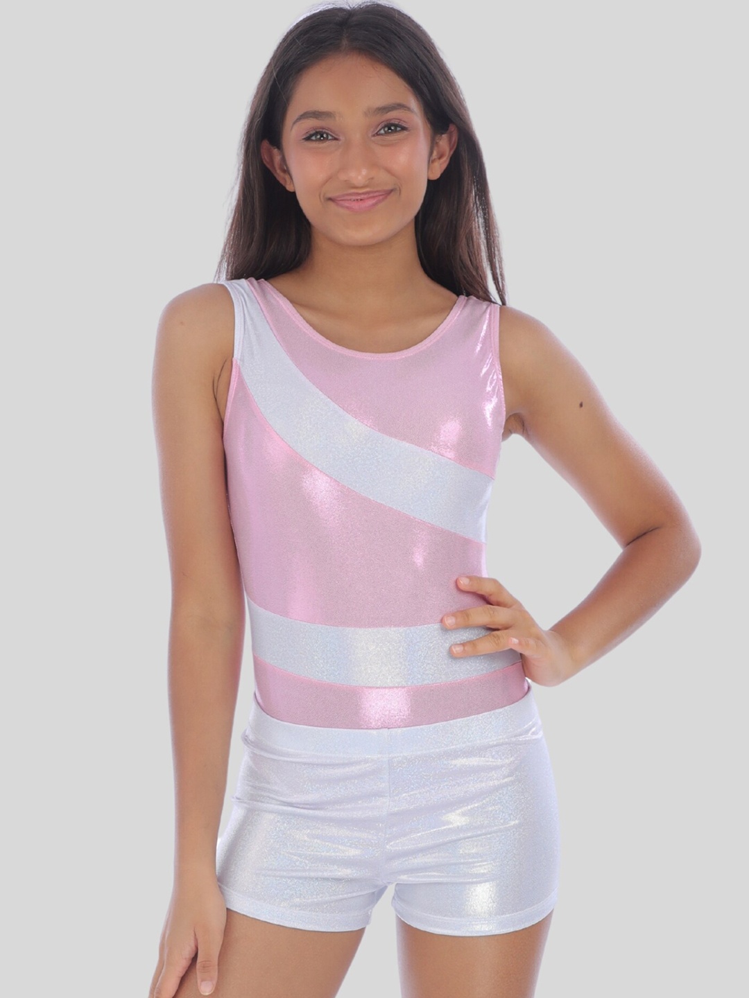 

IKAANYA Gymnastics Girls Sparkle & Shine Leotard & Shorts Clothing Set, Pink