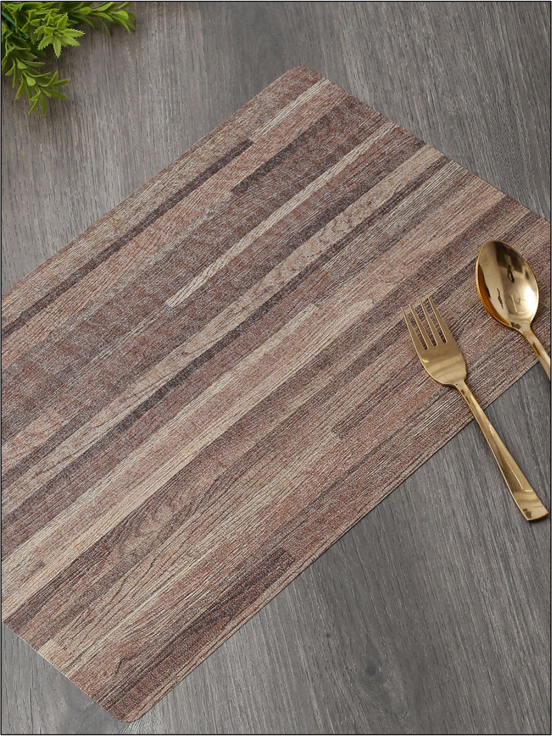 

DREAM WEAVERZ Brown 6 Pieces Printed Rectangle Table Placemats