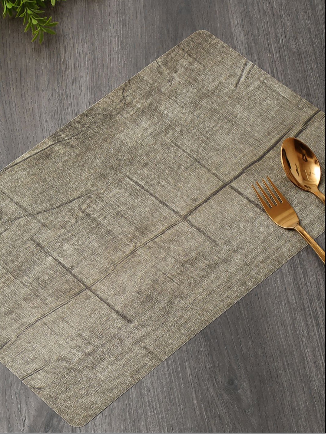

DREAM WEAVERZ Grey 6 Pieces Printed Rectangle Table Placemats