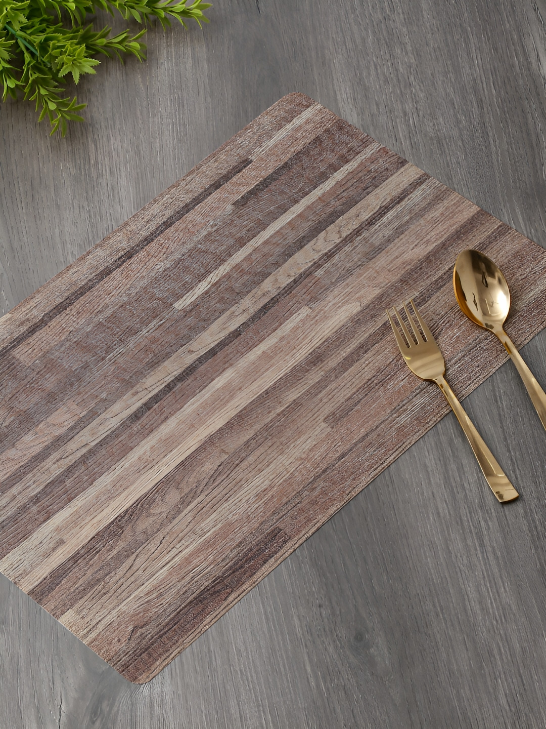 

Aura Brown & Beige 6Pcs Woodlook Textured Table Placemats