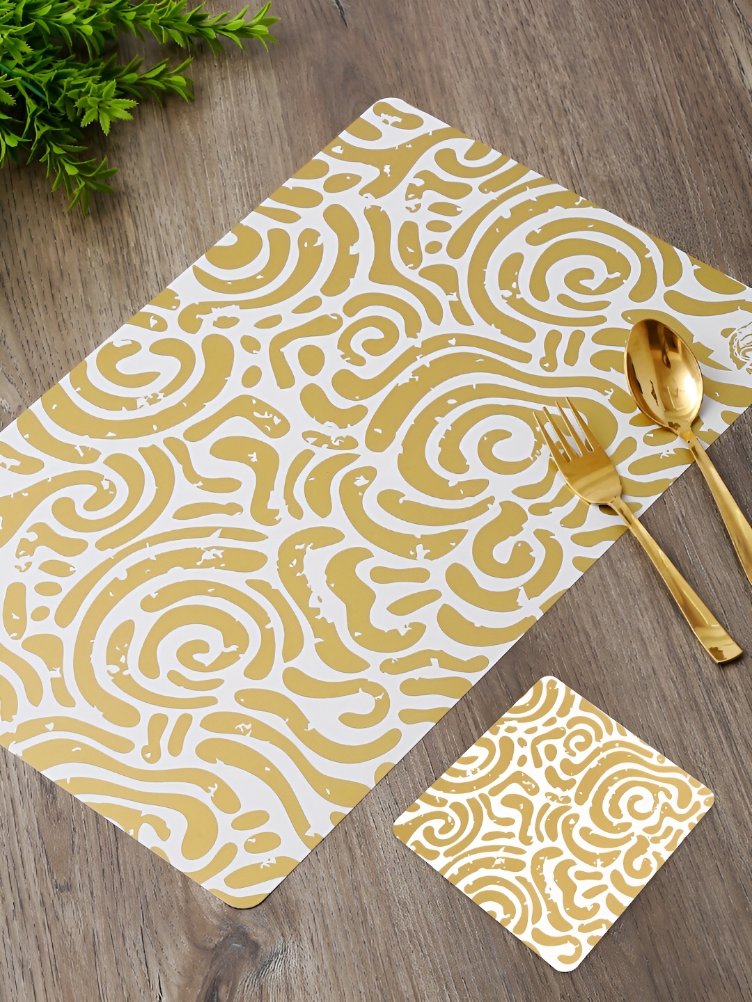 

Aura White Yellow 12 Pieces Printed Rectangle Table Placemats