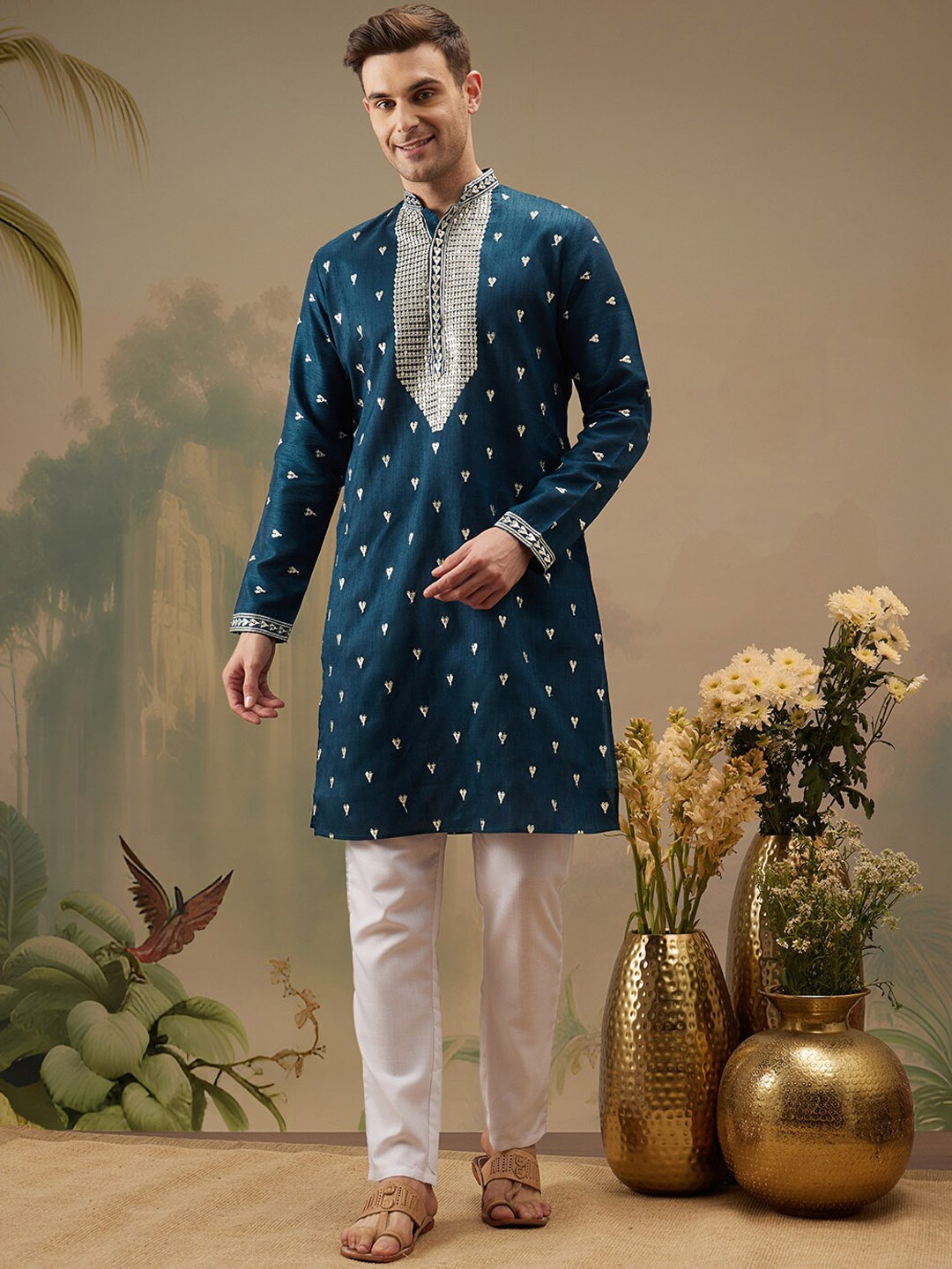 

ATRAENTA Ethnic Motif Embroidered Sequined Straight Kurta, Blue