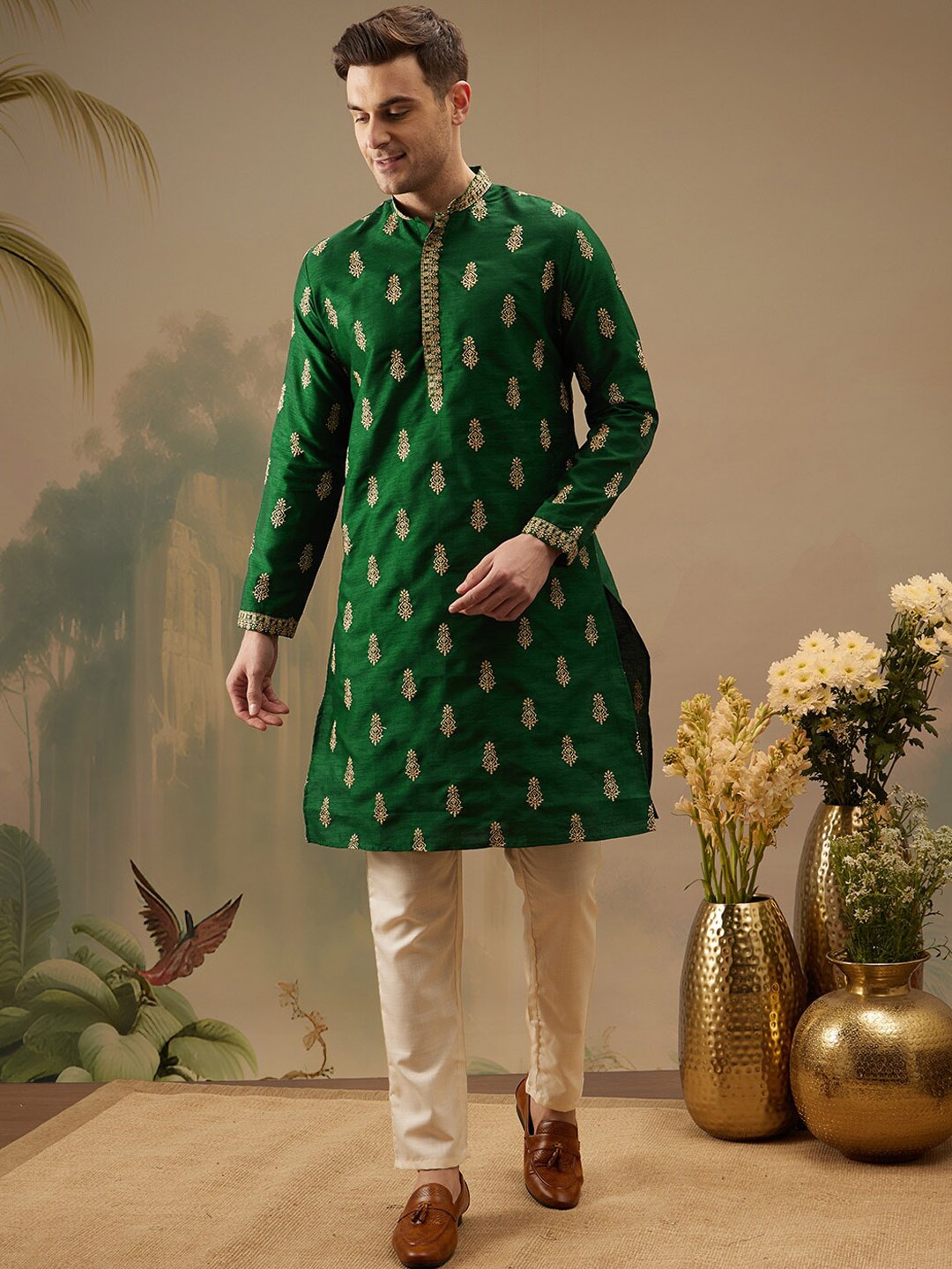 

ATRAENTA Ethnic Motifs Woven Design Straight Kurta, Green