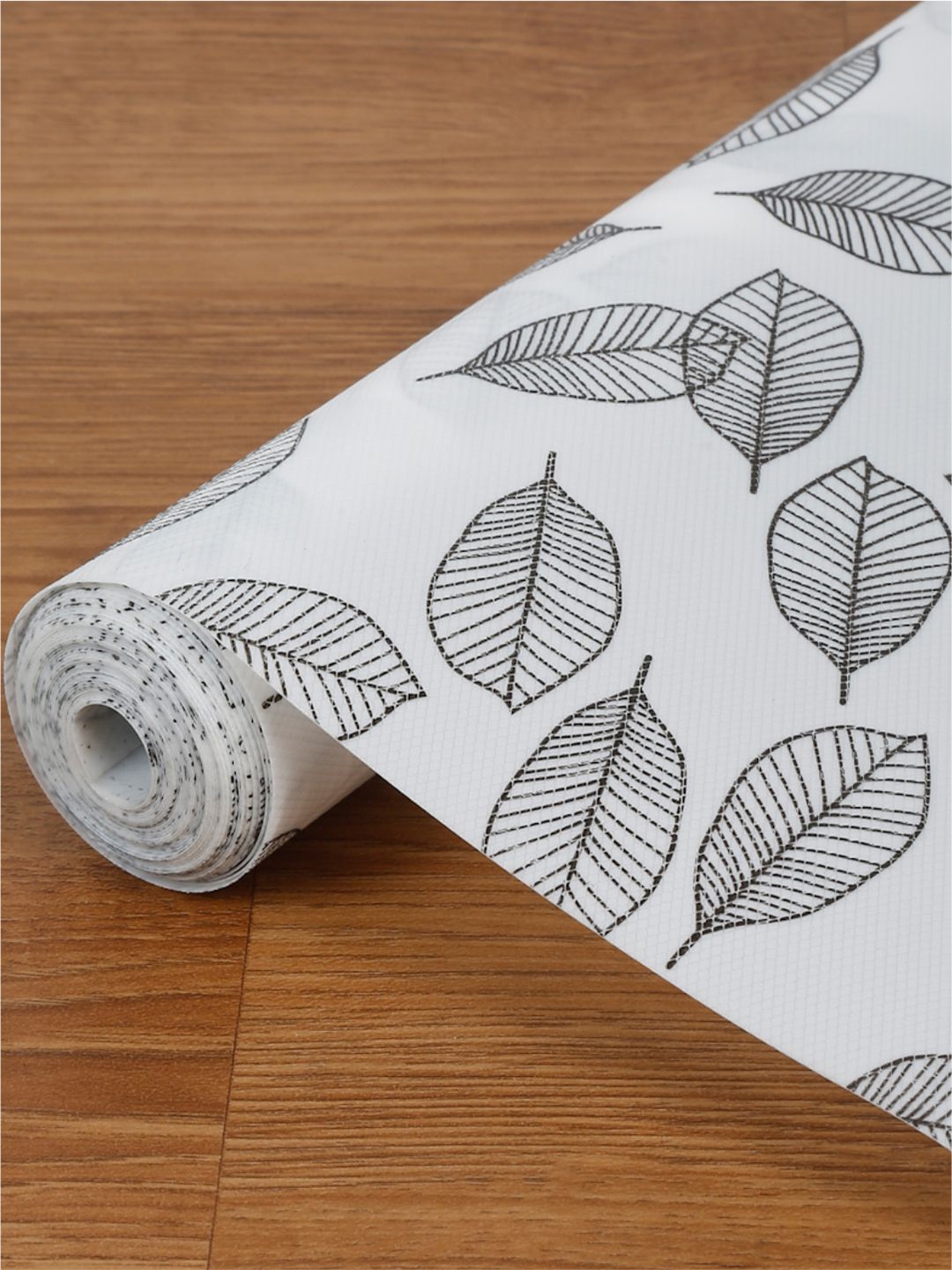 

DREAM WEAVERZ White & Black Printed Water Resistant Shelf Liner Organisers