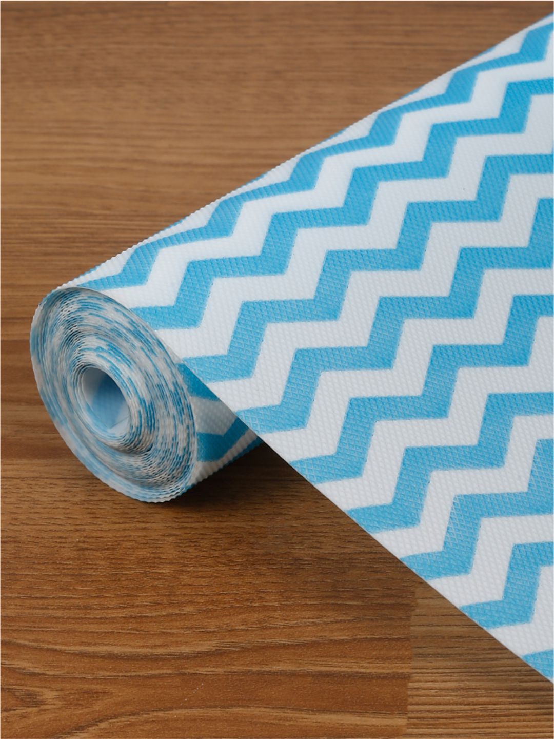 

DREAM WEAVERZ Blue Printed Water Resistant Shelf Liner Organiser