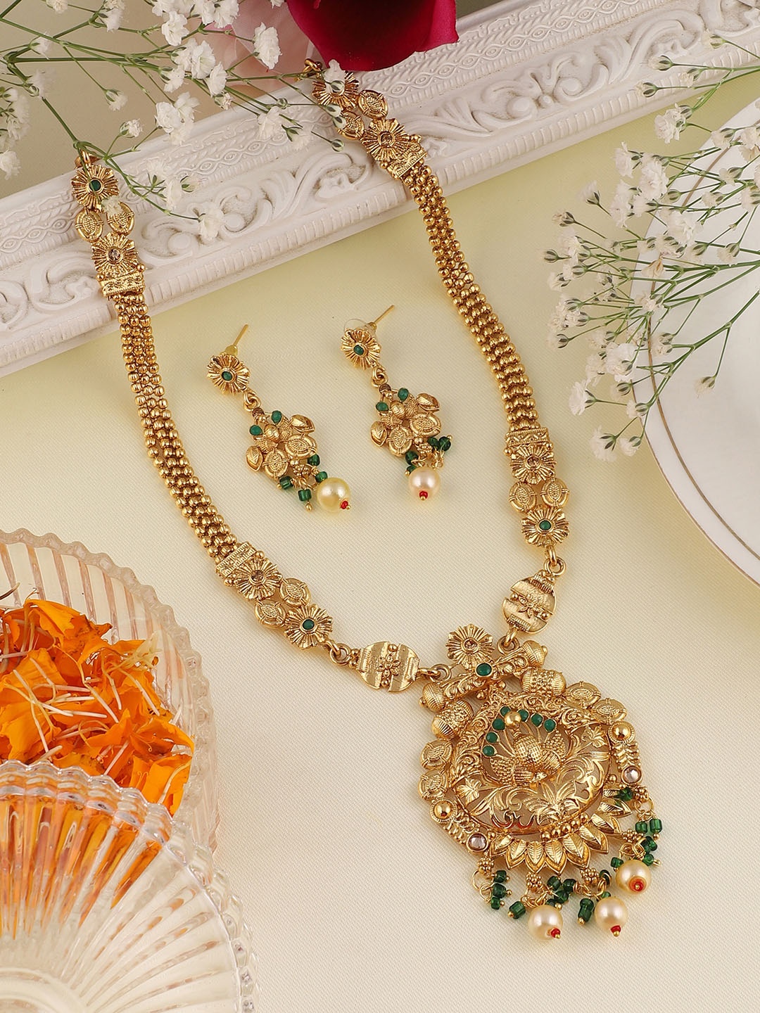 

MANSIYAORANGE Gold-Plated Stones-Studded & Beads Beaded Antique Jewellery Set