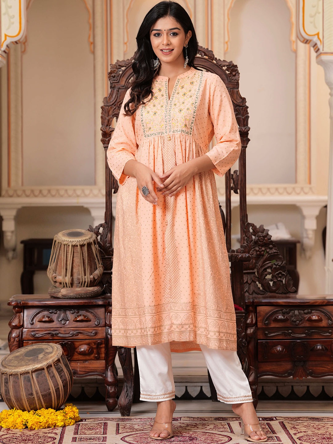 

BAESD Floral Printed Regular Kurta with Trousers, Pink
