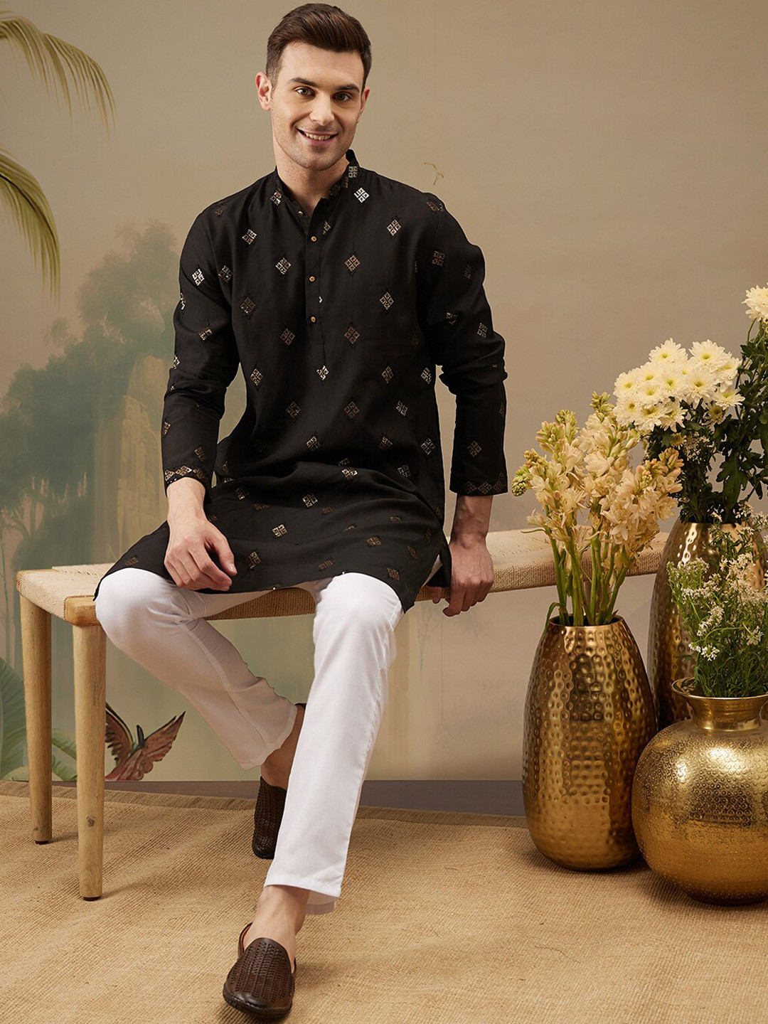 

Molly & Michel Geometric Embroidered Mandarin Collar Sequinned Straight Kurta & Pyjama, Black