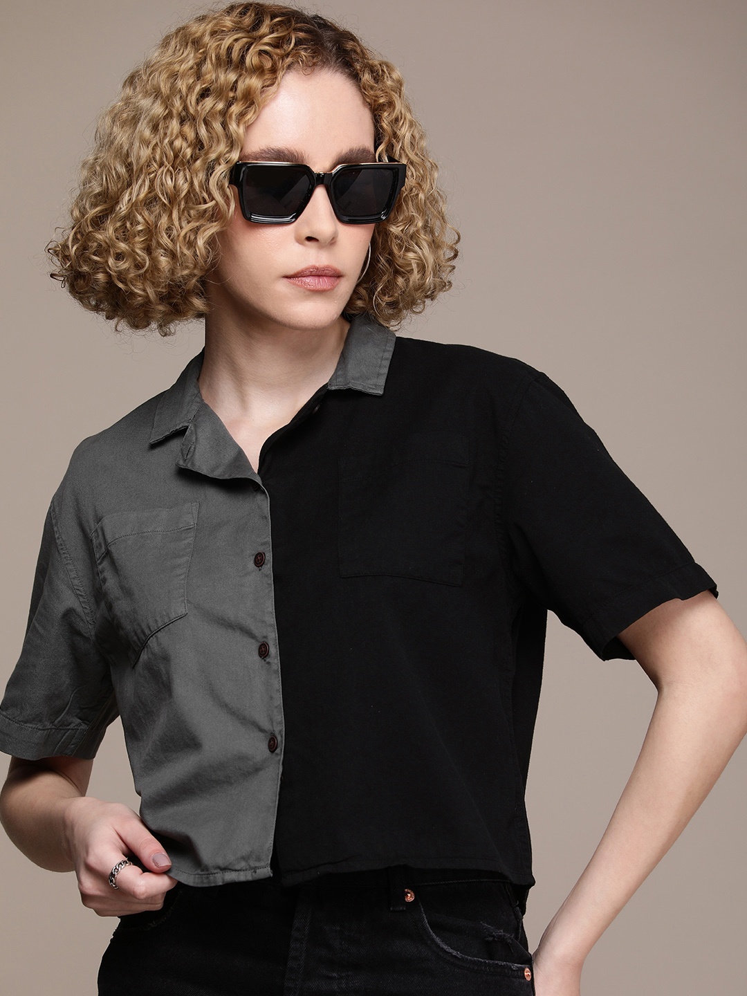 

Roadster Women Boxy Colourblocked Casual Shirt, Black