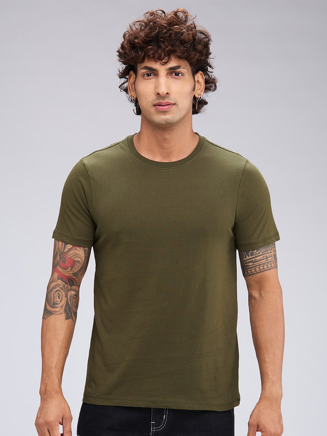 

NOIRA Round Neck Short Sleeves Cotton T-shirt, Olive