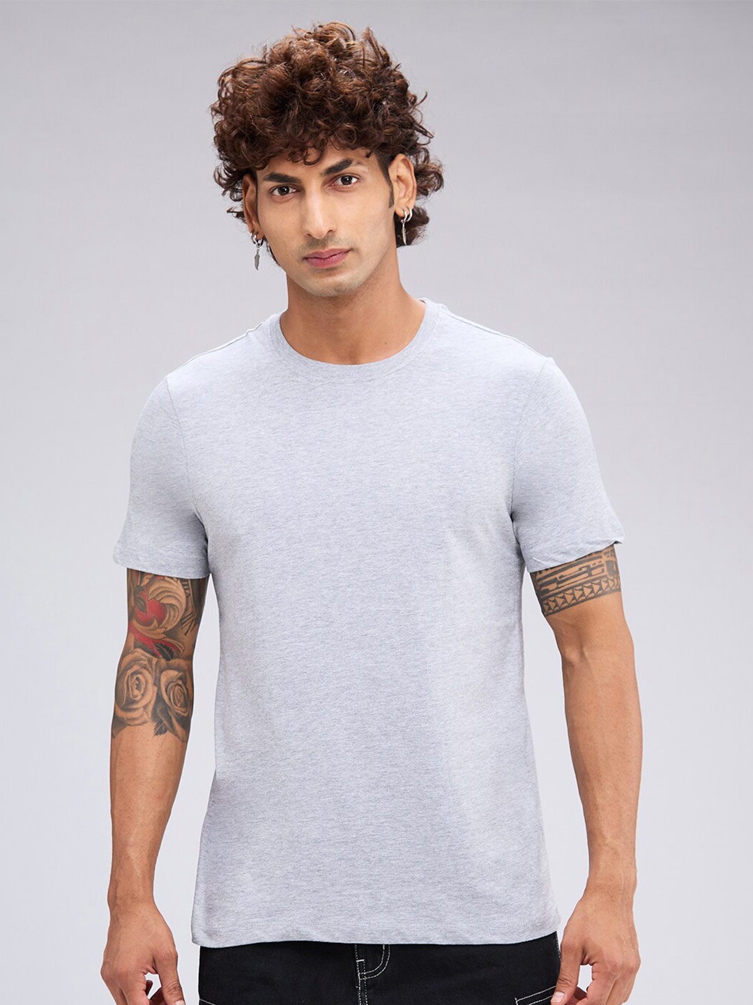 

NOIRA Round Neck Short Sleeves Cotton T-shirt, Grey