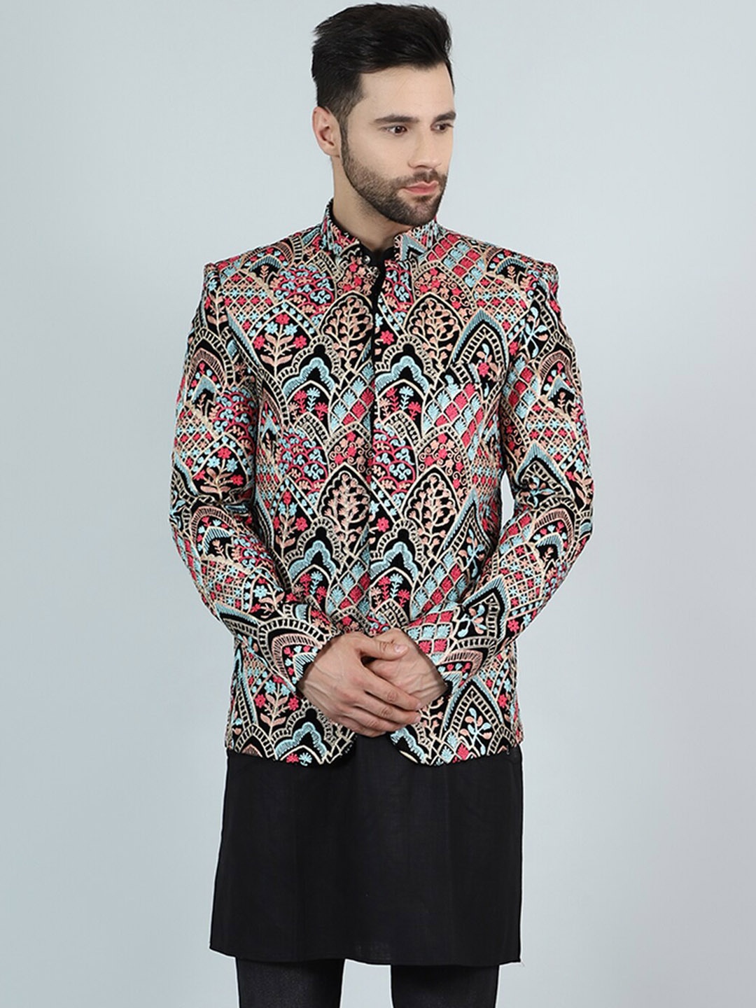 

Wintage Embroidered Mandarin Collar Velvet Bandhgala Blazer, Black