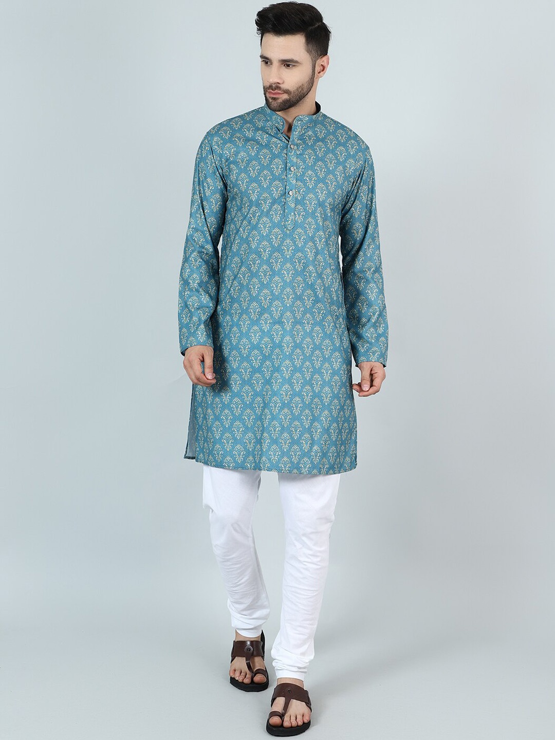 

Wintage Ethnic Motifs Printed Mandarin Collar Long Sleeves Straight Kurta with Pyjama, Blue
