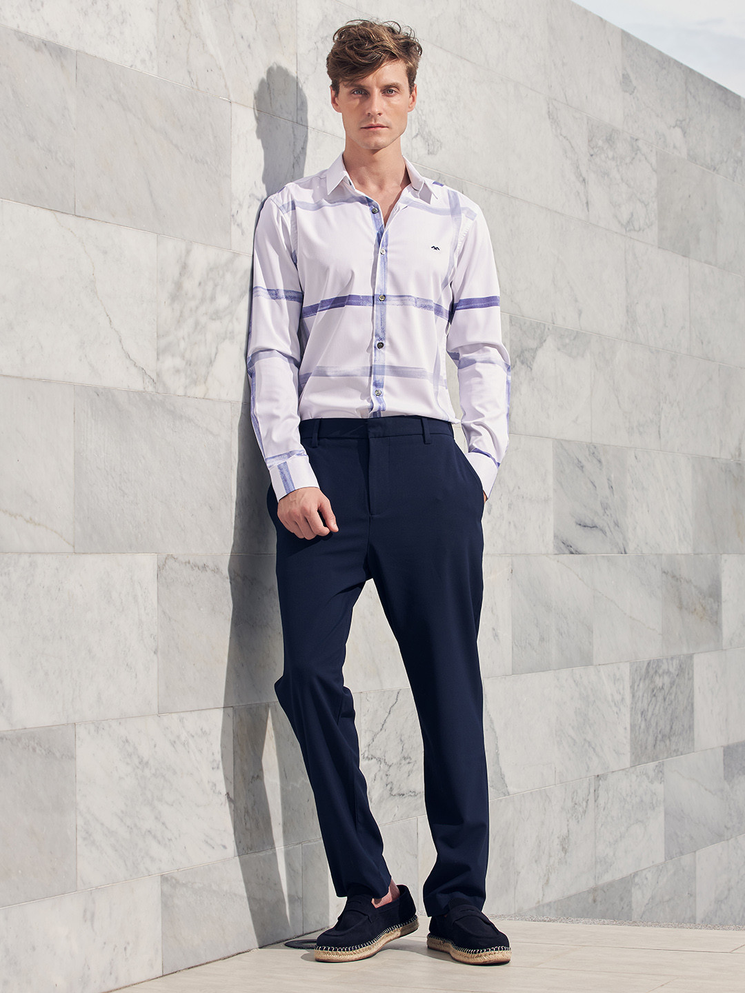 

Mufti Slim Fit Grid Tattersall Checks Opaque Checked Casual Shirt, White
