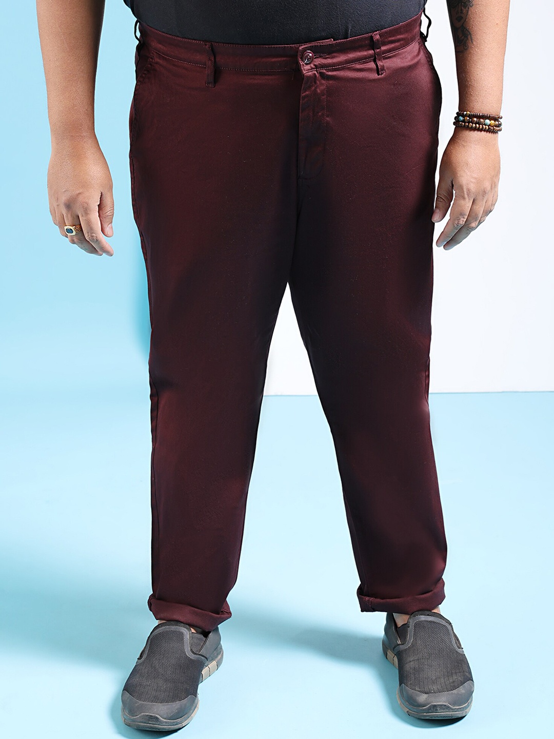 

Hardsoda by The Indian Garage Co Men Plus Size Mid Rise Chinos Trousers, Burgundy