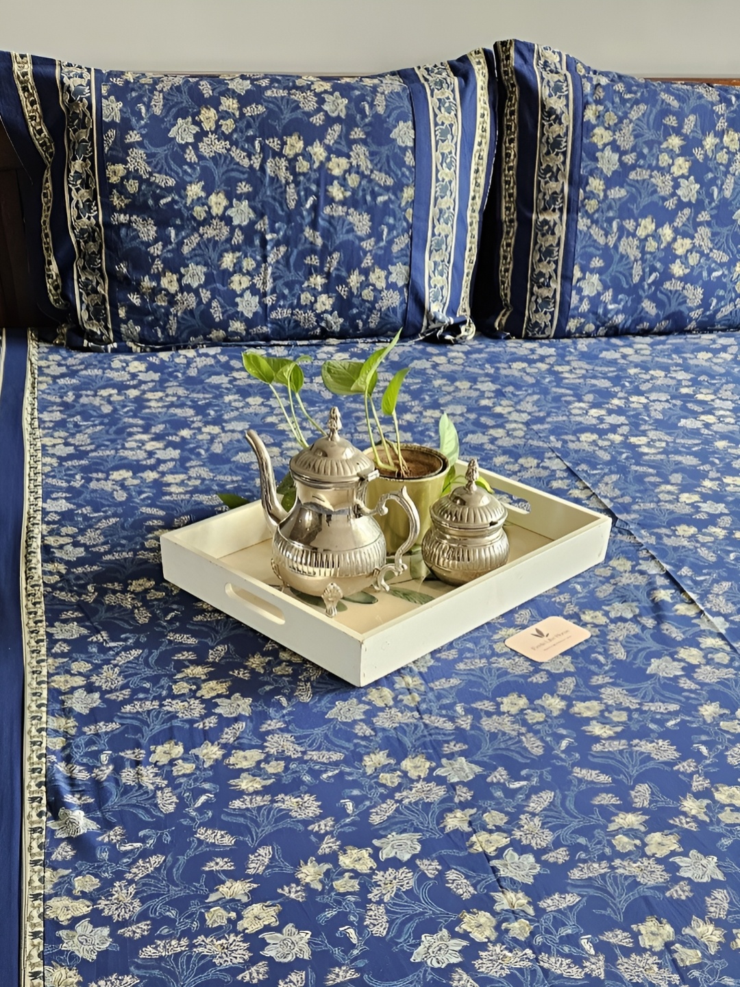 

Feels Like Home Blue Floral 210 TC Cotton King Bedsheet with 2 Pillow Covers