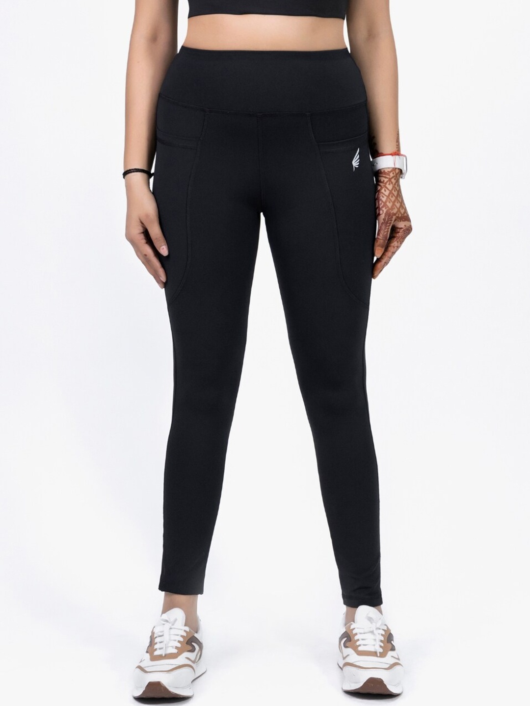 

FLURR Slim-Fit Ankle-Length Gym Tights, Black