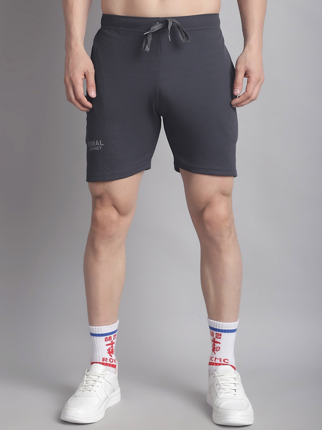

MACK JONNEY Men Mid-Rise Sports Shorts, Grey