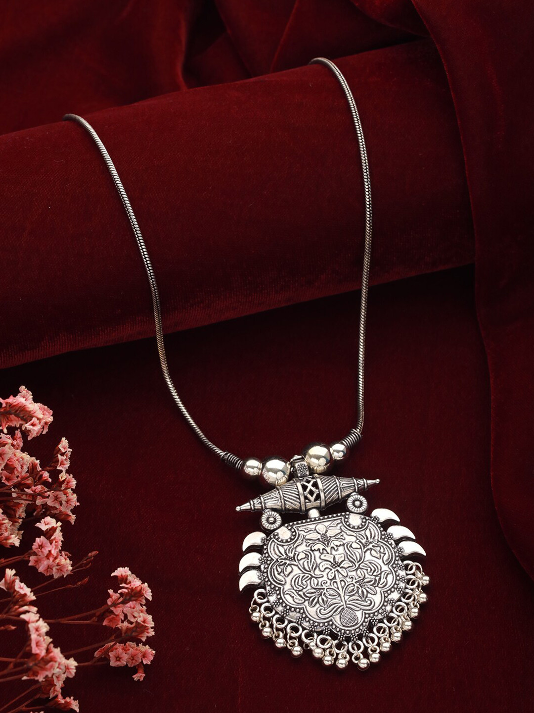 

Jazz and Sizzle German Silver Silver Plated Oxidised Necklace