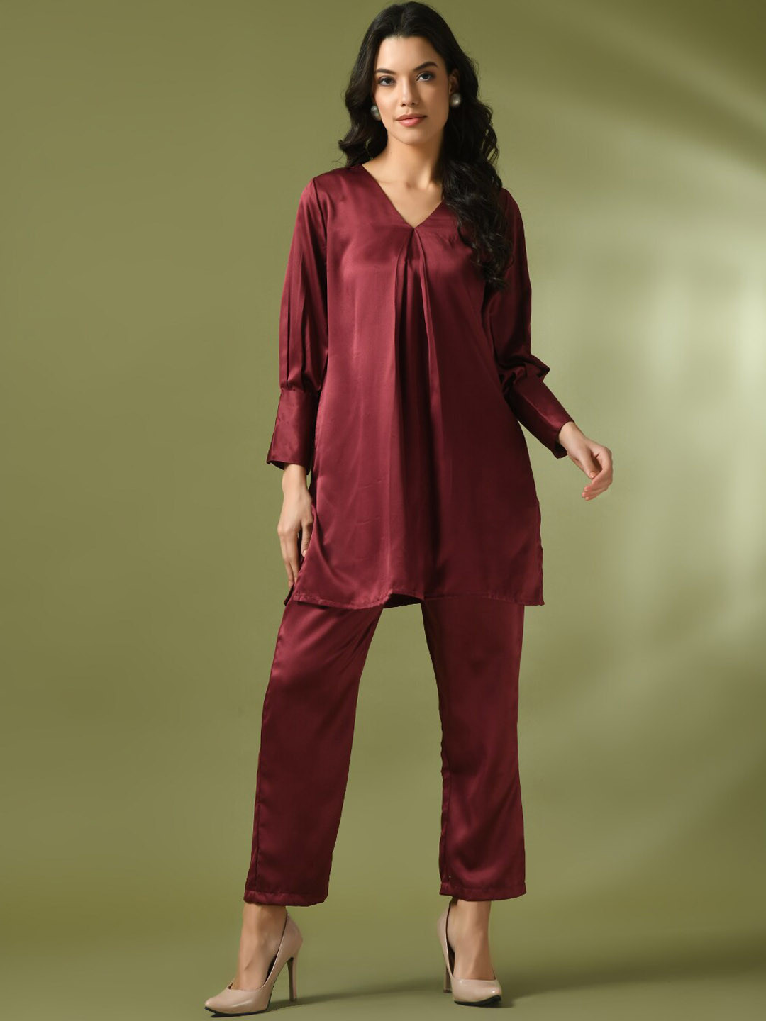

Sangria V-Neck Satin Tunic & Trousers, Maroon