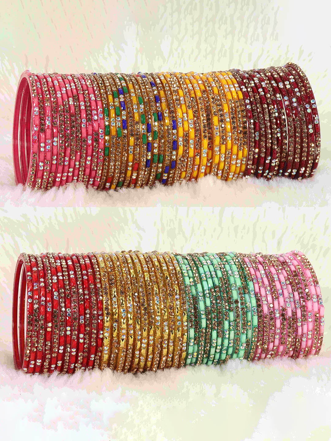 

LAVAZZA Set Of 96 Crystal Studded Glass Bangles, Red