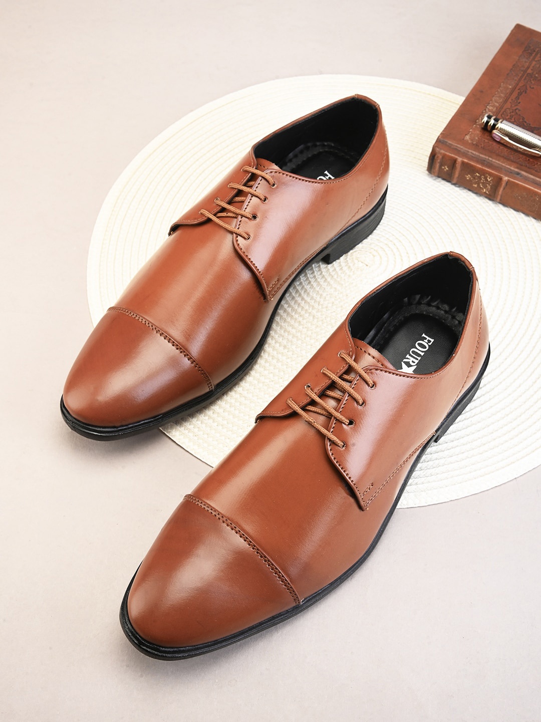 

FOUR STAR TRUCK SALES Men Round-Toe Formal Derbys, Tan