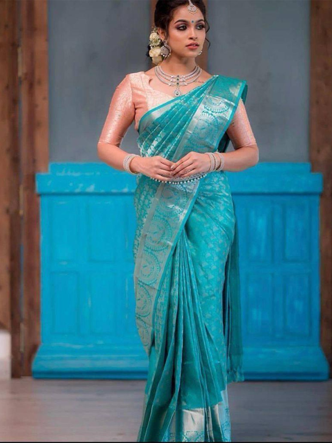 

FABIAN FASHION Ethnic Motifs Zari Silk Cotton Kanjeevaram Saree, Blue