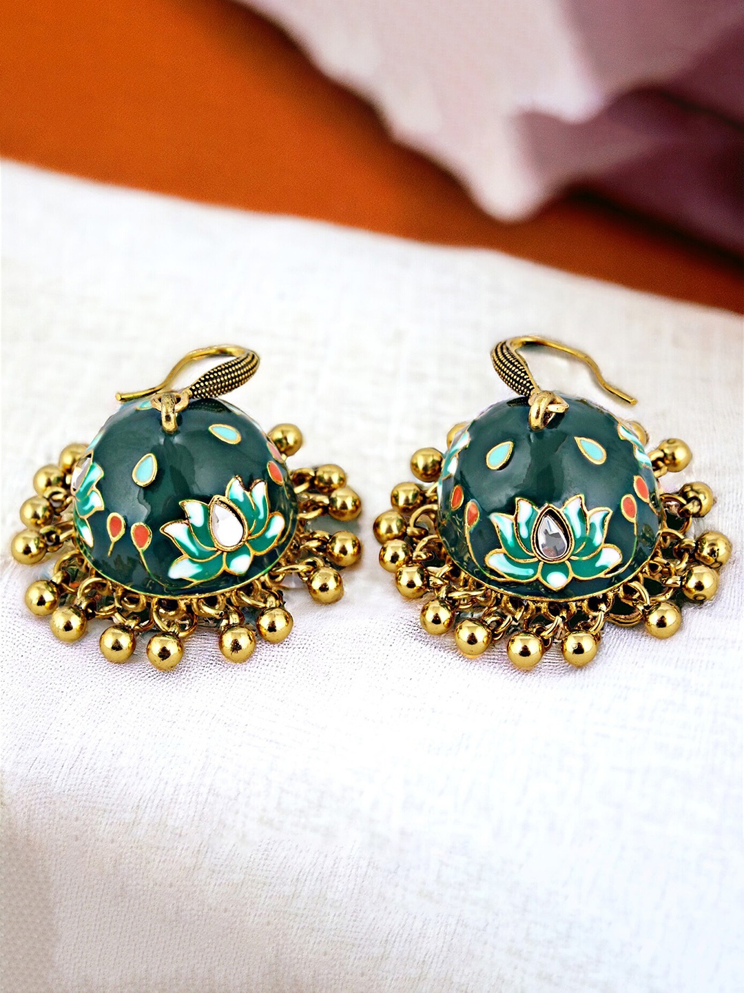 

LUCKY JEWELLERY Gold-Plated Dome Shaped Kundan Meenakari Jhumkas
