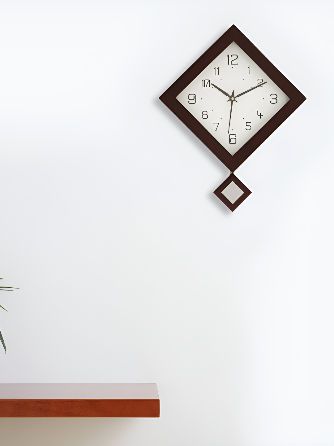 

Craft Smith Brown Geometric Shaped Wooden Traditional Wall Clock
